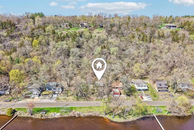W10740 Tipperary Road, Poynette, WI 53955