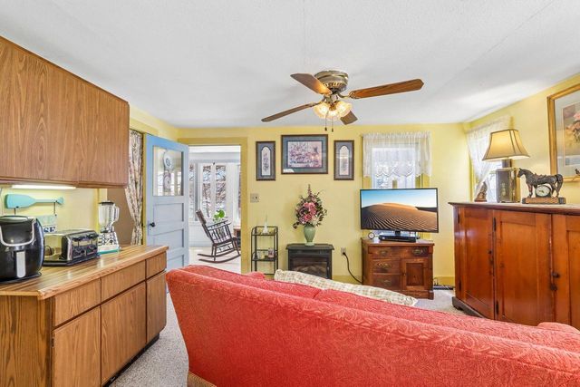 W10740 Tipperary Road, Poynette, WI 53955