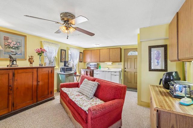 W10740 Tipperary Road, Poynette, WI 53955