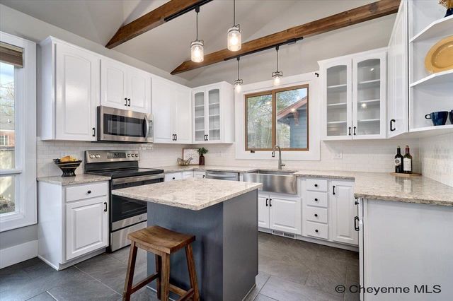 3127 THOMES AVE, Cheyenne, WY 82001