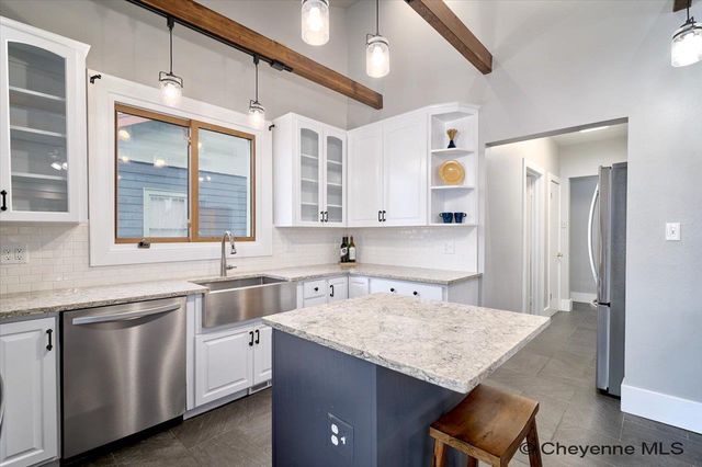 3127 THOMES AVE, Cheyenne, WY 82001
