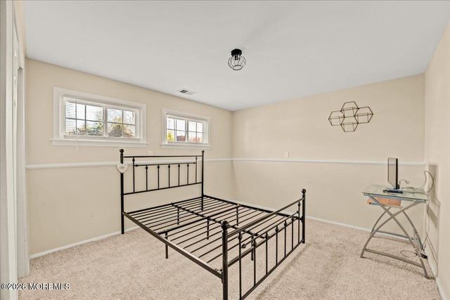 4 Willow Grove Way, Manalapan, NJ 07726