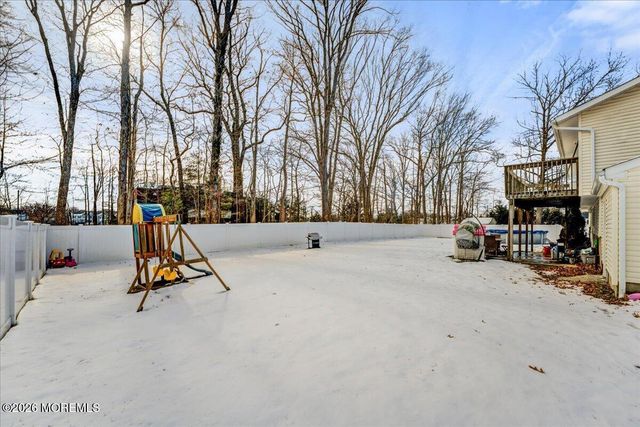 4 Willow Grove Way, Manalapan, NJ 07726