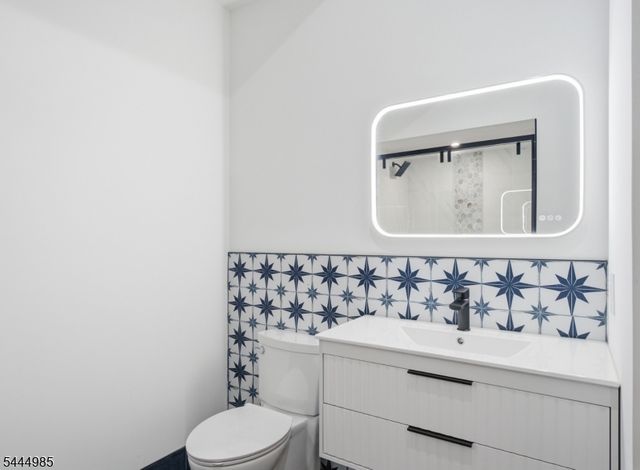 643 S 10Th St, Newark City, NJ 07108