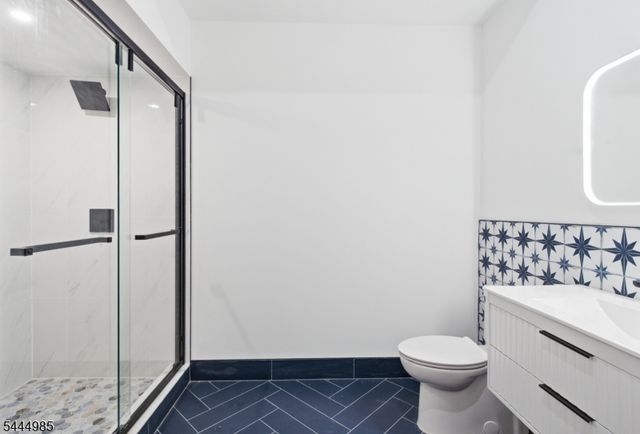 643 S 10Th St, Newark City, NJ 07108