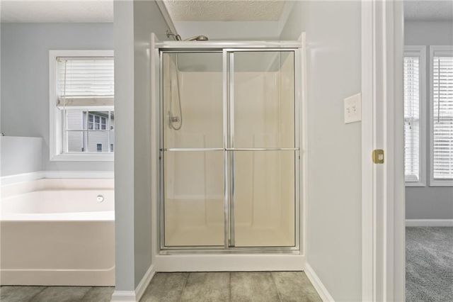 951 Island Pointe Way, Buford, GA 30518