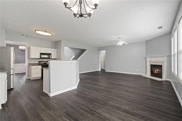 951 Island Pointe Way, Buford, GA 30518