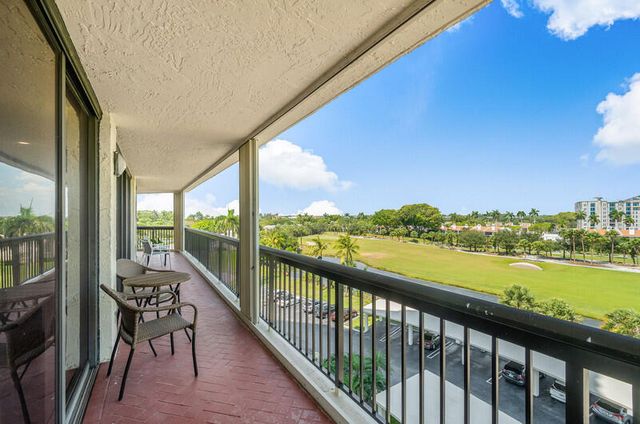 1900 Consulate Place 406, West Palm Beach, FL 33401