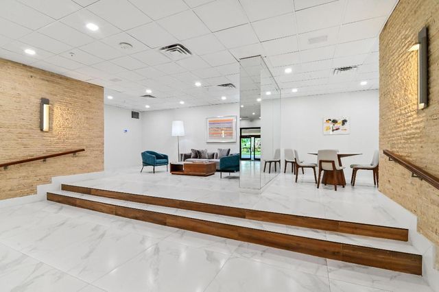 1900 Consulate Place 406, West Palm Beach, FL 33401