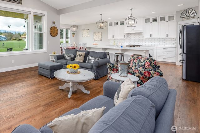 213 Roman Road, Port Angeles, WA 98362