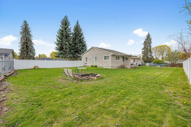 12707 E 8TH Ave, Spokane, WA 99216