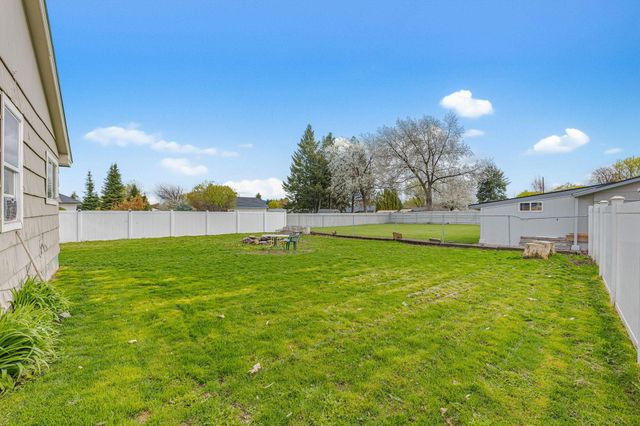 12707 E 8TH Ave, Spokane, WA 99216