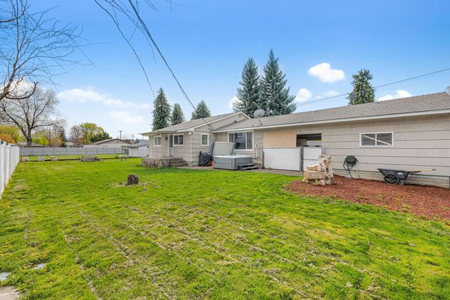 12707 E 8TH Ave, Spokane, WA 99216