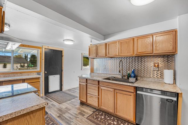 12707 E 8TH Ave, Spokane, WA 99216