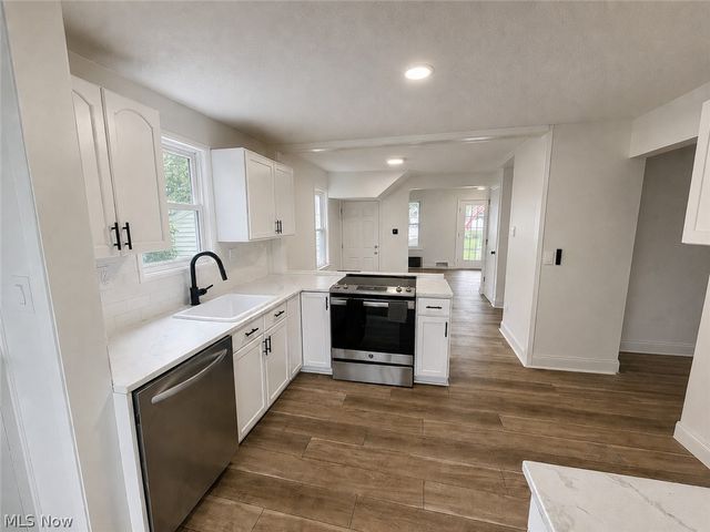 4420 Torrington Avenue, Parma, OH 44134