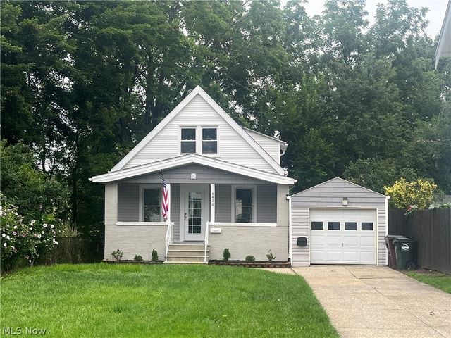 4420 Torrington Avenue, Parma, OH 44134