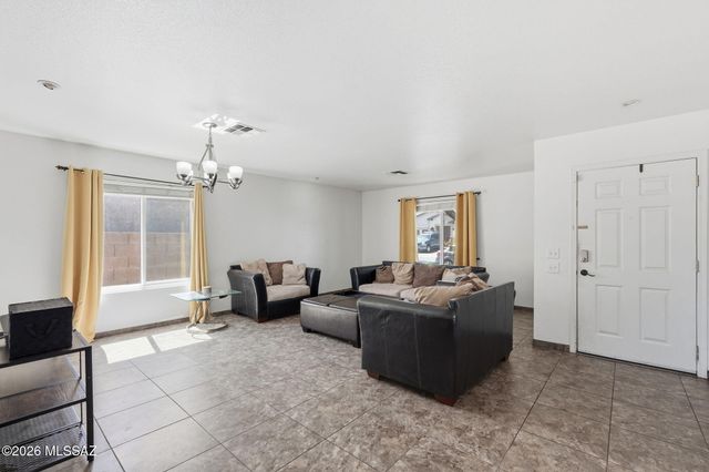 5929 E Cedarbird Drive, Tucson, AZ 85756