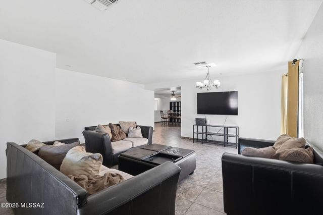 5929 E Cedarbird Drive, Tucson, AZ 85756