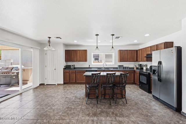 5929 E Cedarbird Drive, Tucson, AZ 85756