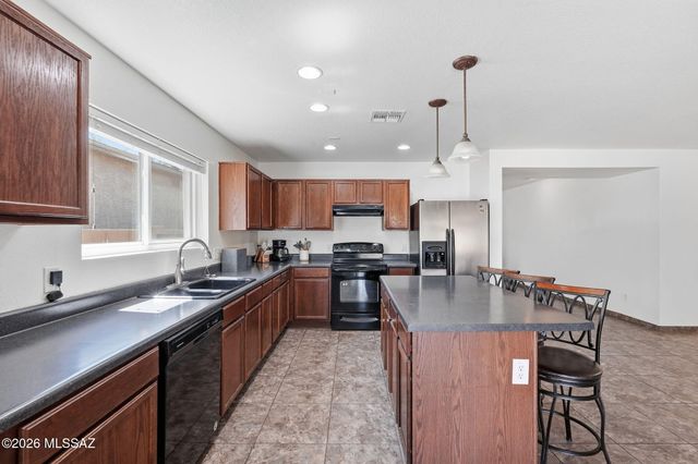 5929 E Cedarbird Drive, Tucson, AZ 85756