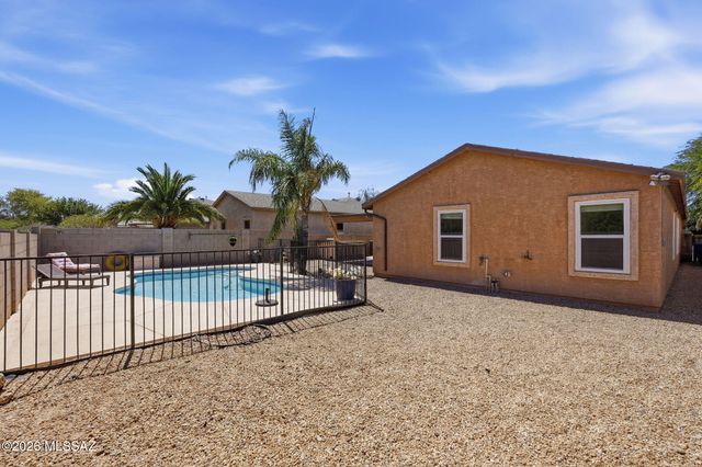 5929 E Cedarbird Drive, Tucson, AZ 85756