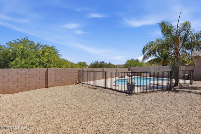 5929 E Cedarbird Drive, Tucson, AZ 85756