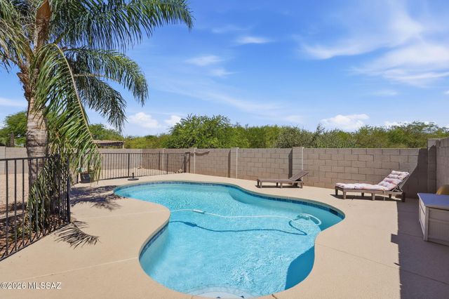 5929 E Cedarbird Drive, Tucson, AZ 85756