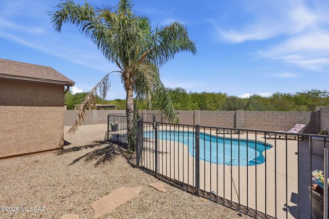 5929 E Cedarbird Drive, Tucson, AZ 85756