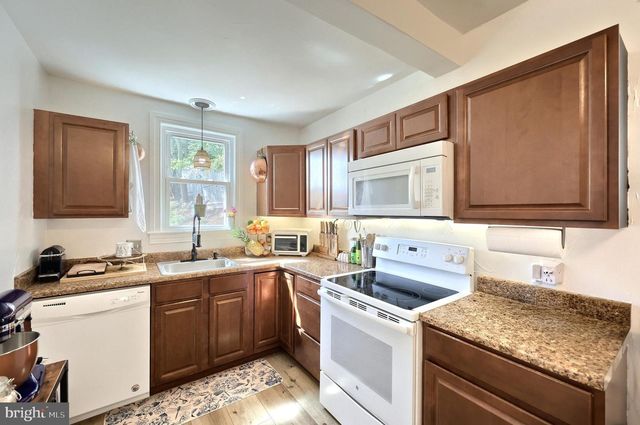 14 HIGH ST, Felton, PA 17322