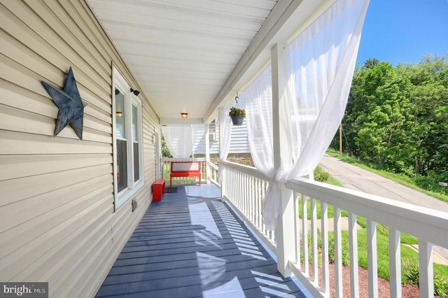 14 HIGH ST, Felton, PA 17322