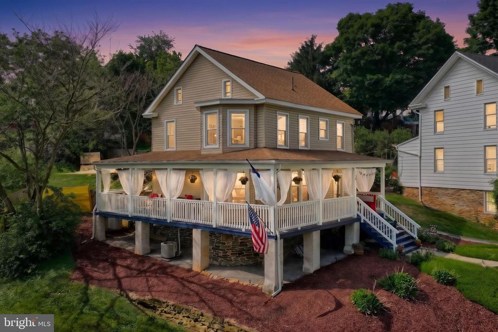 14 HIGH ST, Felton, PA 17322