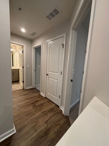 3240 Brookberry Ln, Murfreesboro, TN 37129