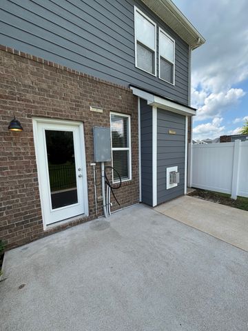 3240 Brookberry Ln, Murfreesboro, TN 37129