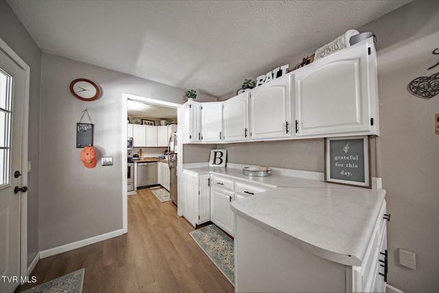 500 Buckingham Dr, Newport, TN 37821