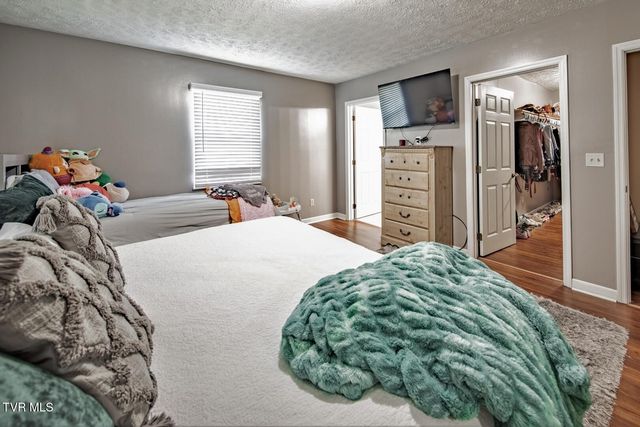 500 Buckingham Dr, Newport, TN 37821