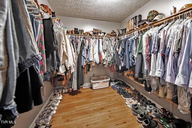 500 Buckingham Dr, Newport, TN 37821