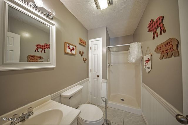 500 Buckingham Dr, Newport, TN 37821