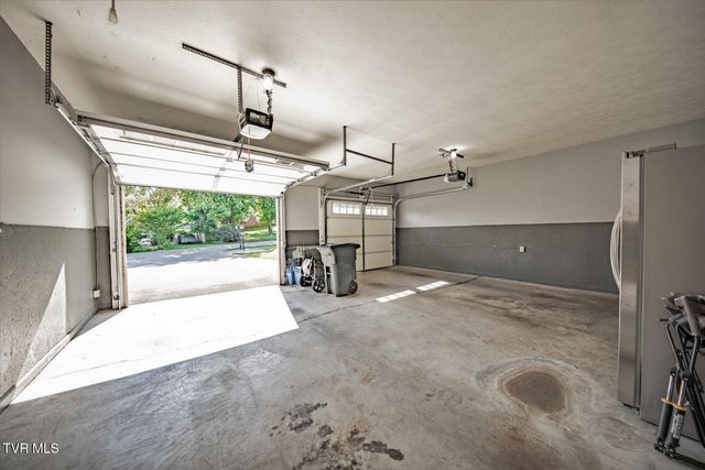 500 Buckingham Dr, Newport, TN 37821