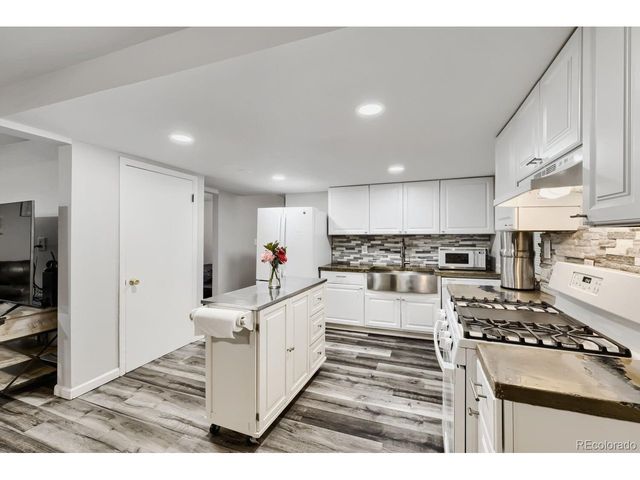 8438 Fenton St, Arvada, CO 80003
