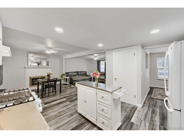8438 Fenton St, Arvada, CO 80003