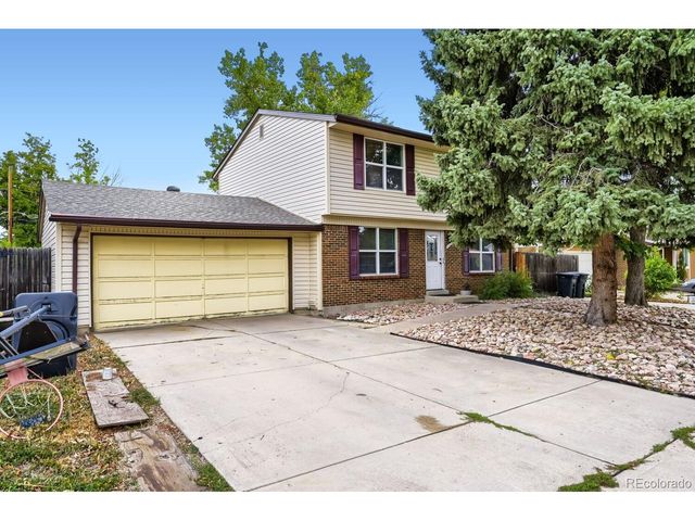 8438 Fenton St, Arvada, CO 80003