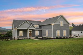 630 Bridle Path Ln, Hartsville, TN 37074
