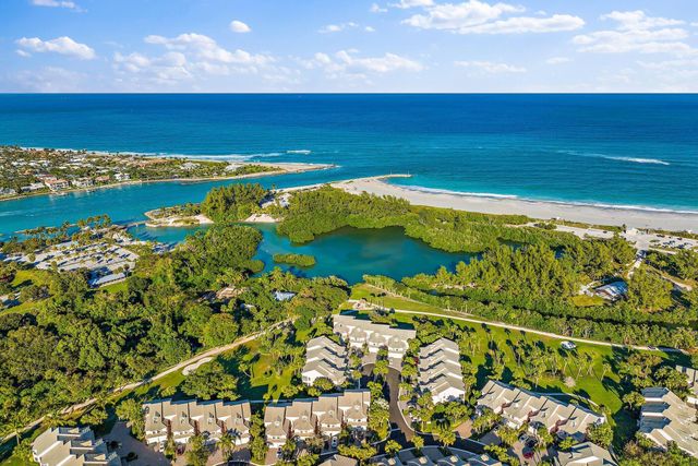 2604 N Fairway Dr Drive N, Jupiter, FL 33477