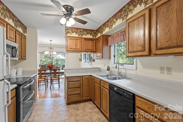 320 Dawnbrook Drive, Flat Rock, NC 28731