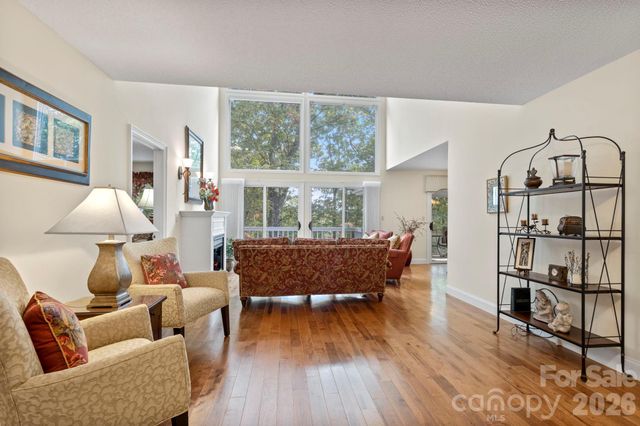 320 Dawnbrook Drive, Flat Rock, NC 28731