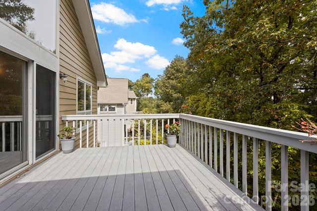 320 Dawnbrook Drive, Flat Rock, NC 28731