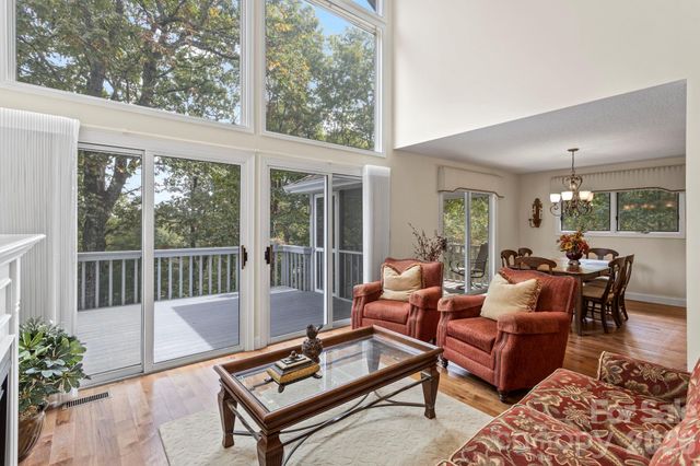 320 Dawnbrook Drive, Flat Rock, NC 28731