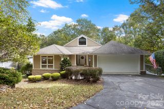 320 Dawnbrook Drive, Flat Rock, NC 28731