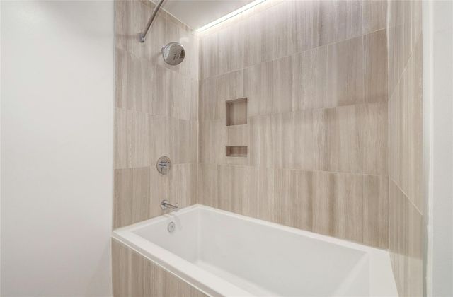 313 W 17th ST 1503, Austin, TX 78701