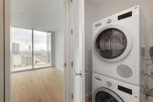 313 W 17th ST 1503, Austin, TX 78701